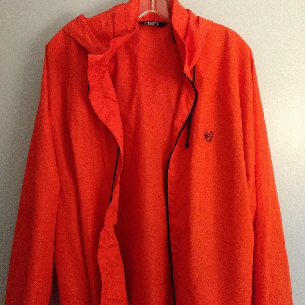 A chaps sport rain coat/ wind breaker